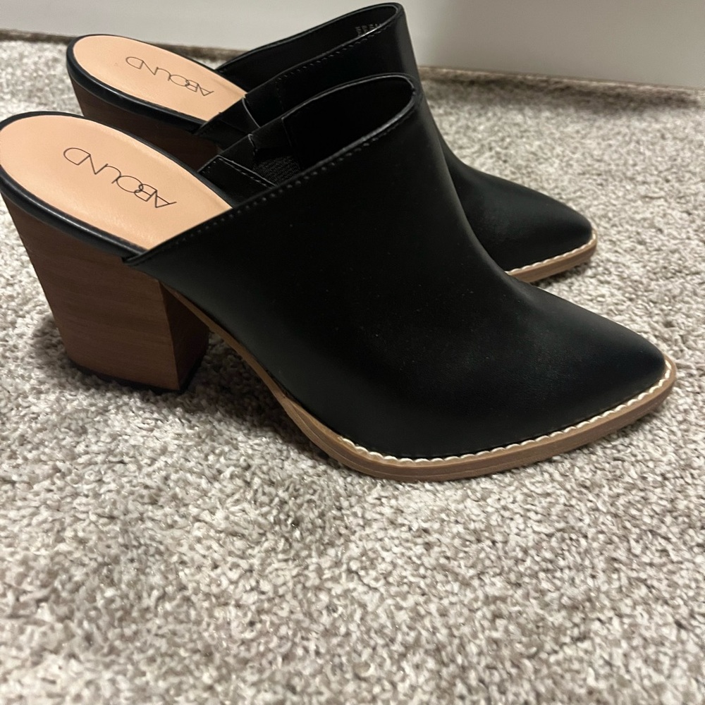 Abound brand new mules from Nordstrom. Never worn